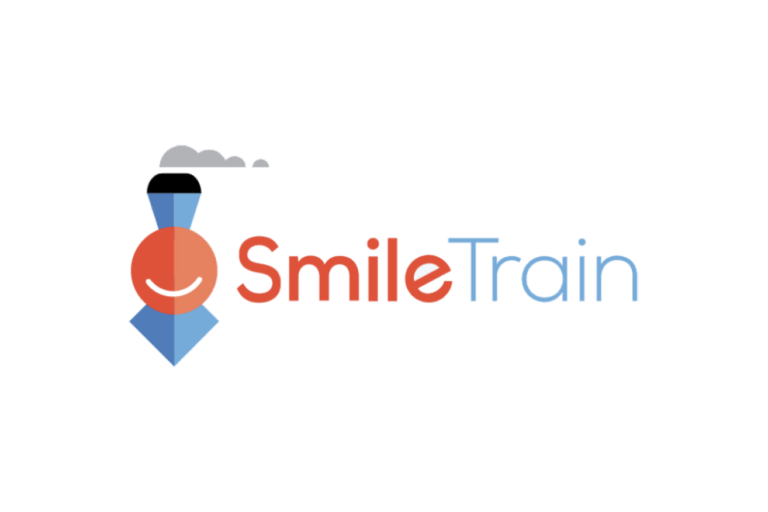 Logo SmileTrain